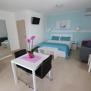 Studio Emanuel Apartament